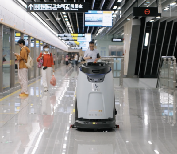Toward the World’s Cleanest Metro: Gausium Scrubber 50 Cleans at Guangzhou’s Iconic Station