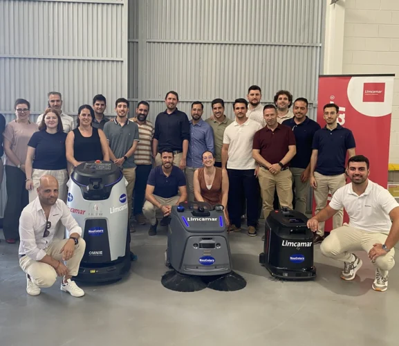 AI-Powered Autonomous Cleaning Robots Redefine Professional Cleaning: Limcamar and Gausium Drive the Industry’s New Standard