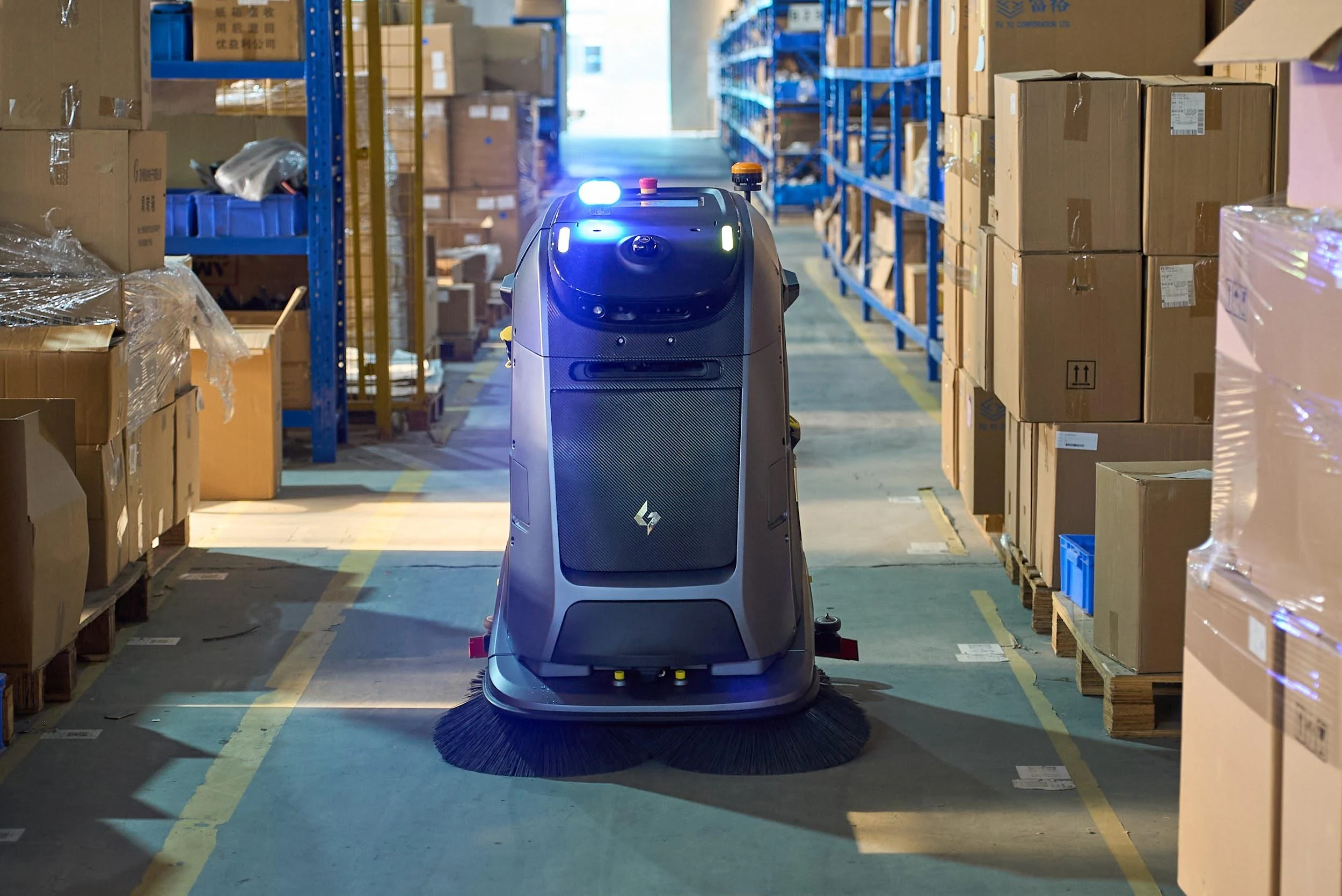 Choose Cleaning Robots for Very Large Facilities: Four Factors That Set the Machine Count