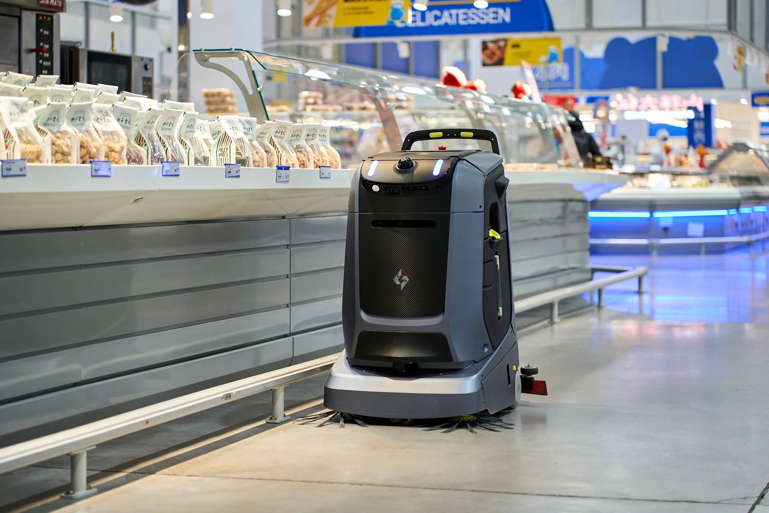 Industrial Floor Scrubbers: 3 Shifts Reshaping Factory Selection