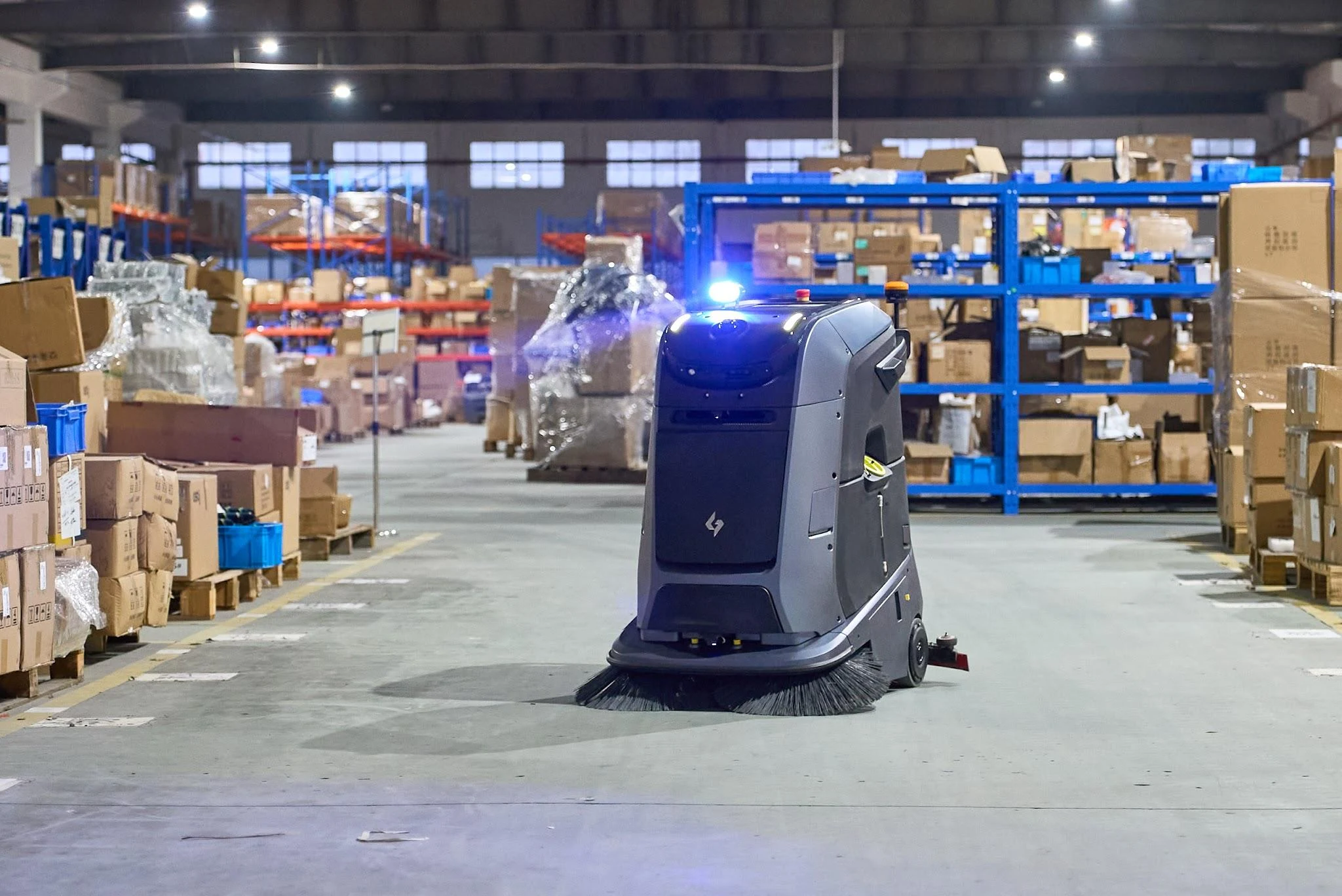 Welche Reinigungsroboter eignen sich für stark verschmutzte Industrieböden?