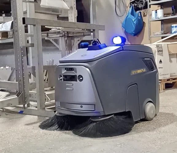 MAKELIS Automates Daily Floor Cleaning at Its Production Hall with the Gausium Beetle