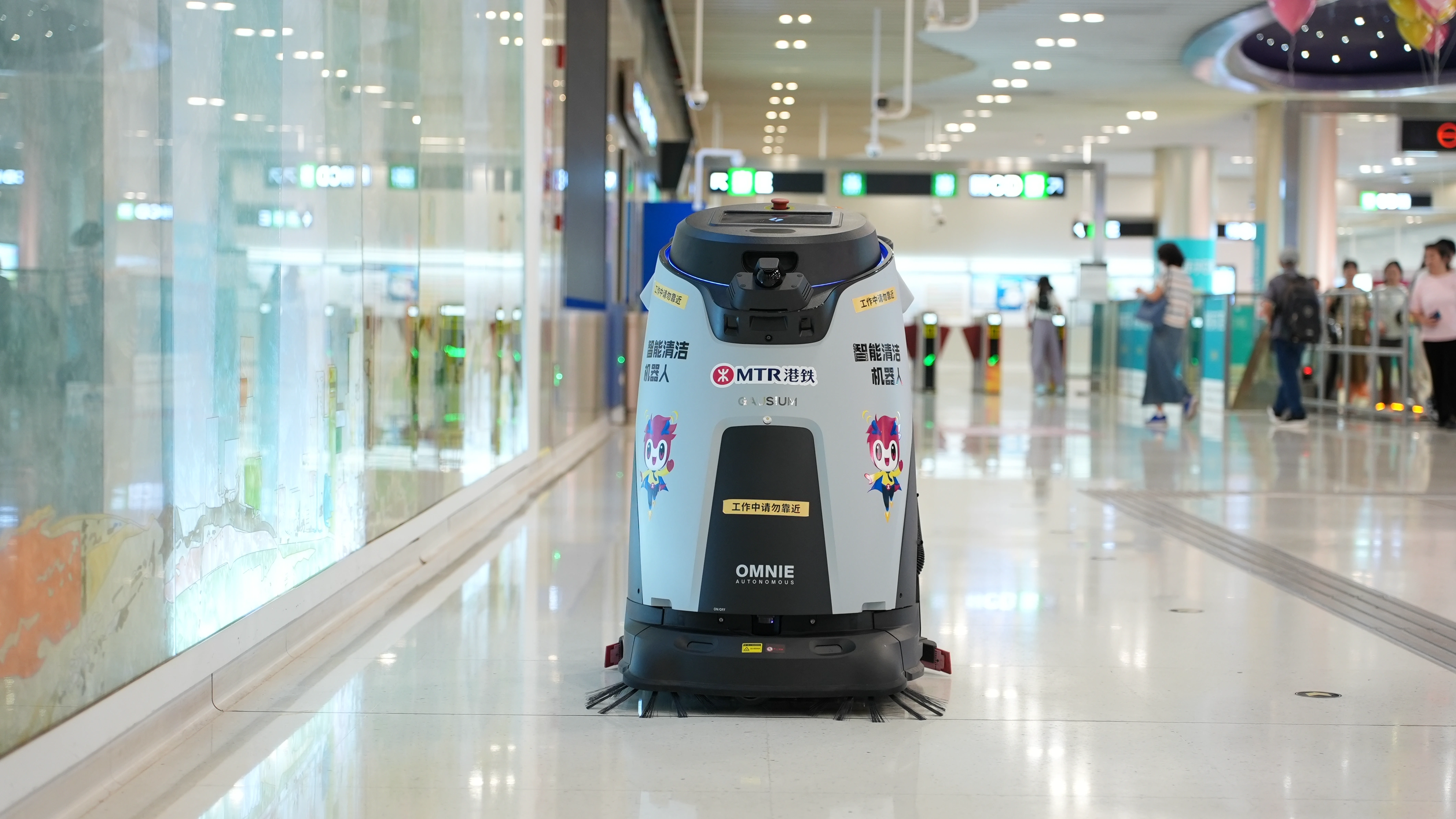 Railway station cleaning robot, metro cleaning robot