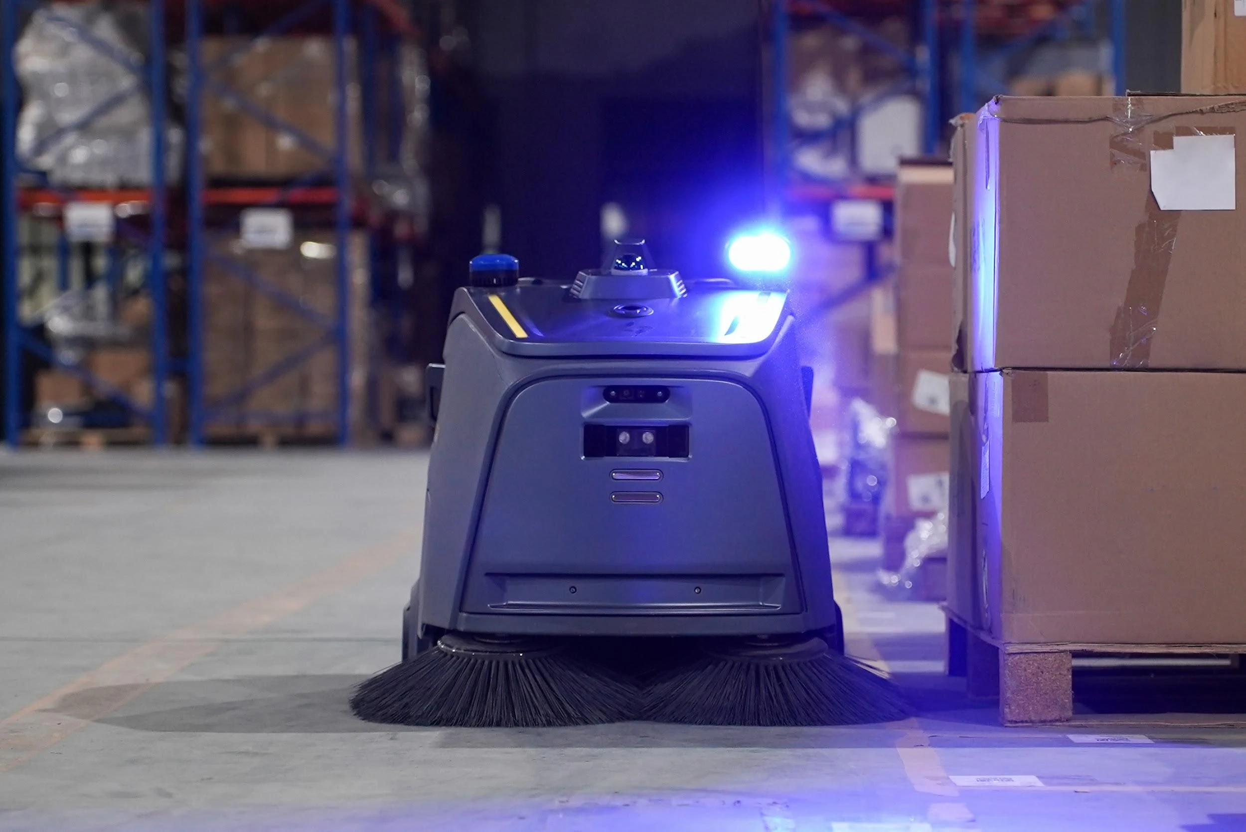 How Gausium Cleaning Robots Use Elevators and Automatic Doors to Clean Entire Buildings
