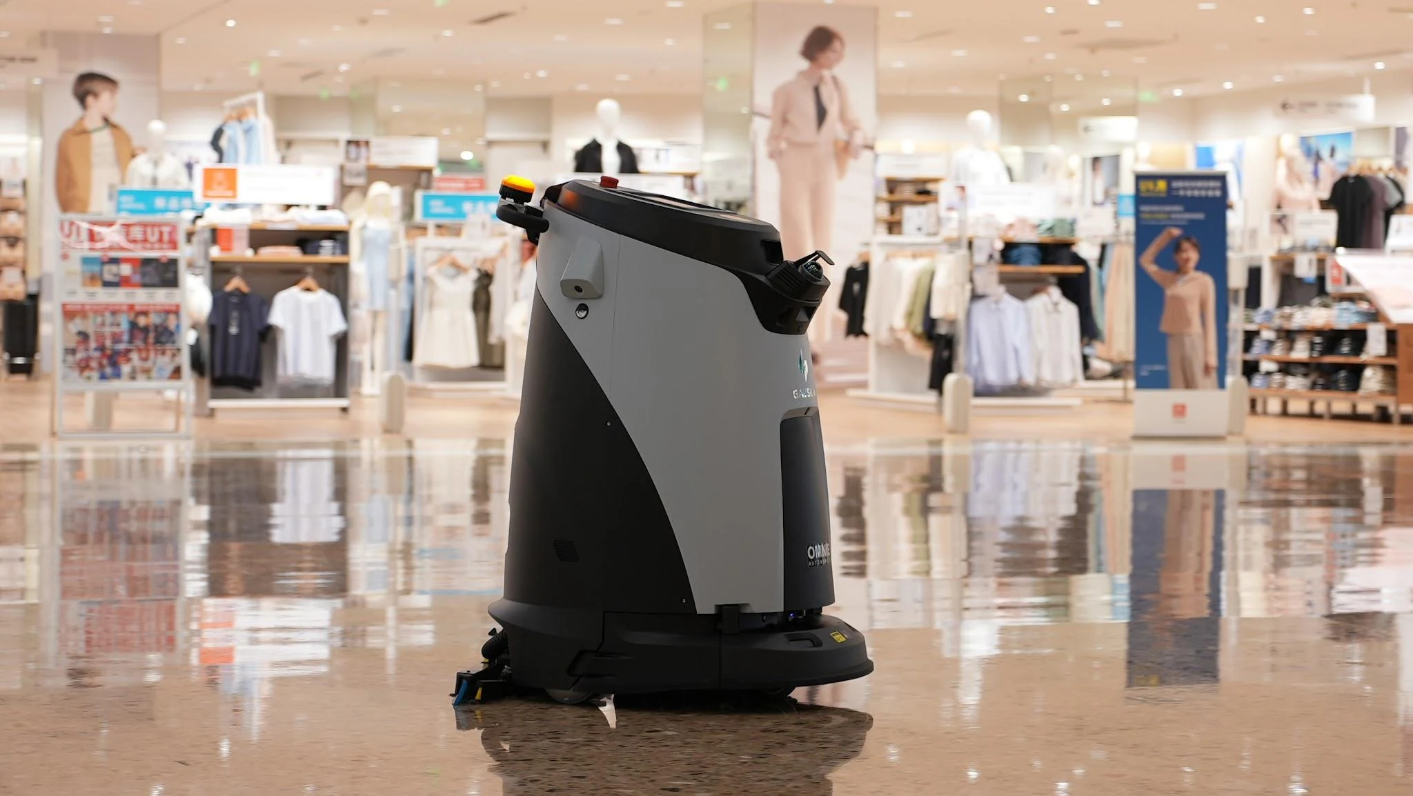 Which Cleaning Robots Can Adapt to Facilities With Frequent Layout Changes?