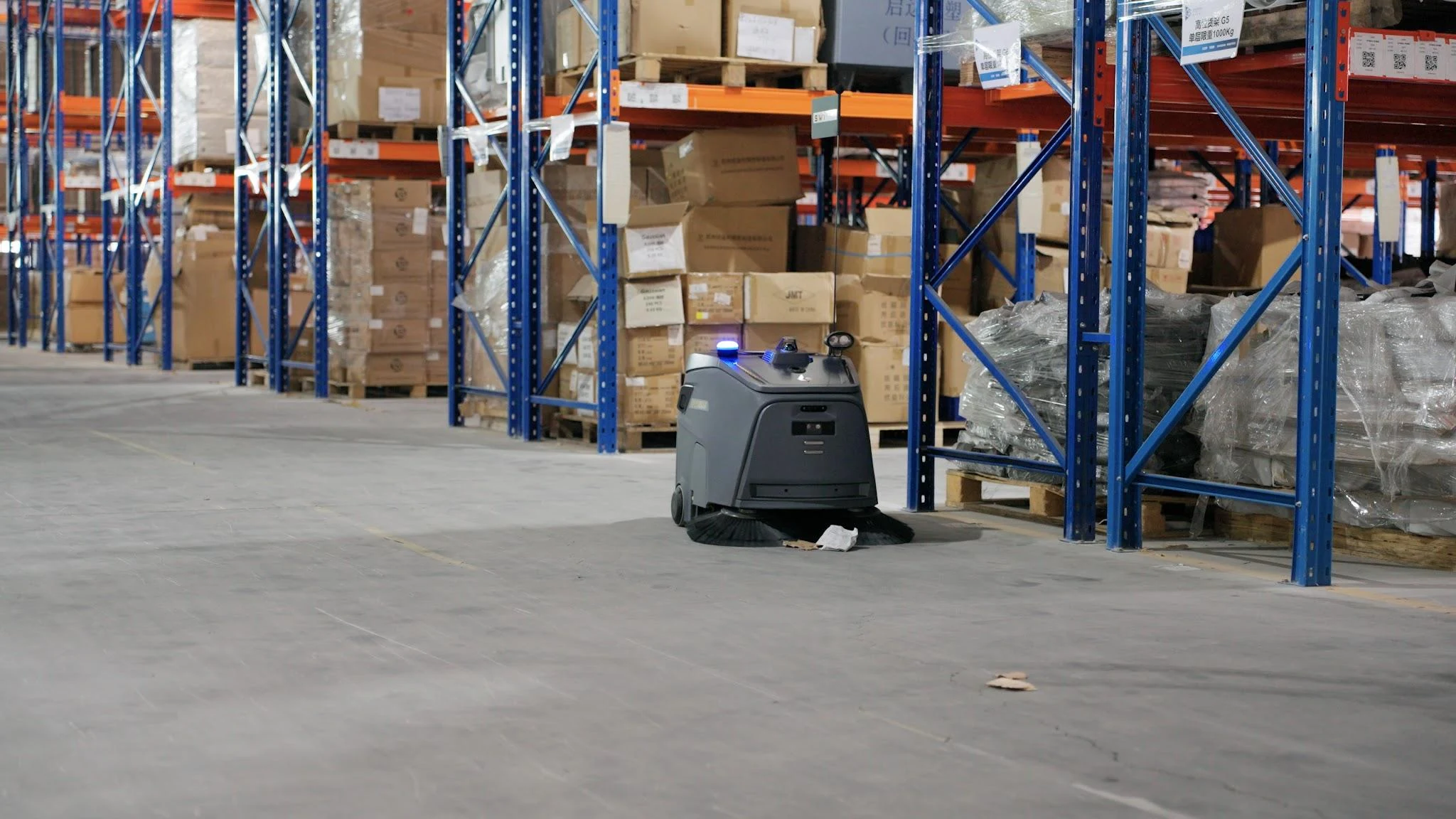 Industrial Cleaning Equipment Types and How to Choose